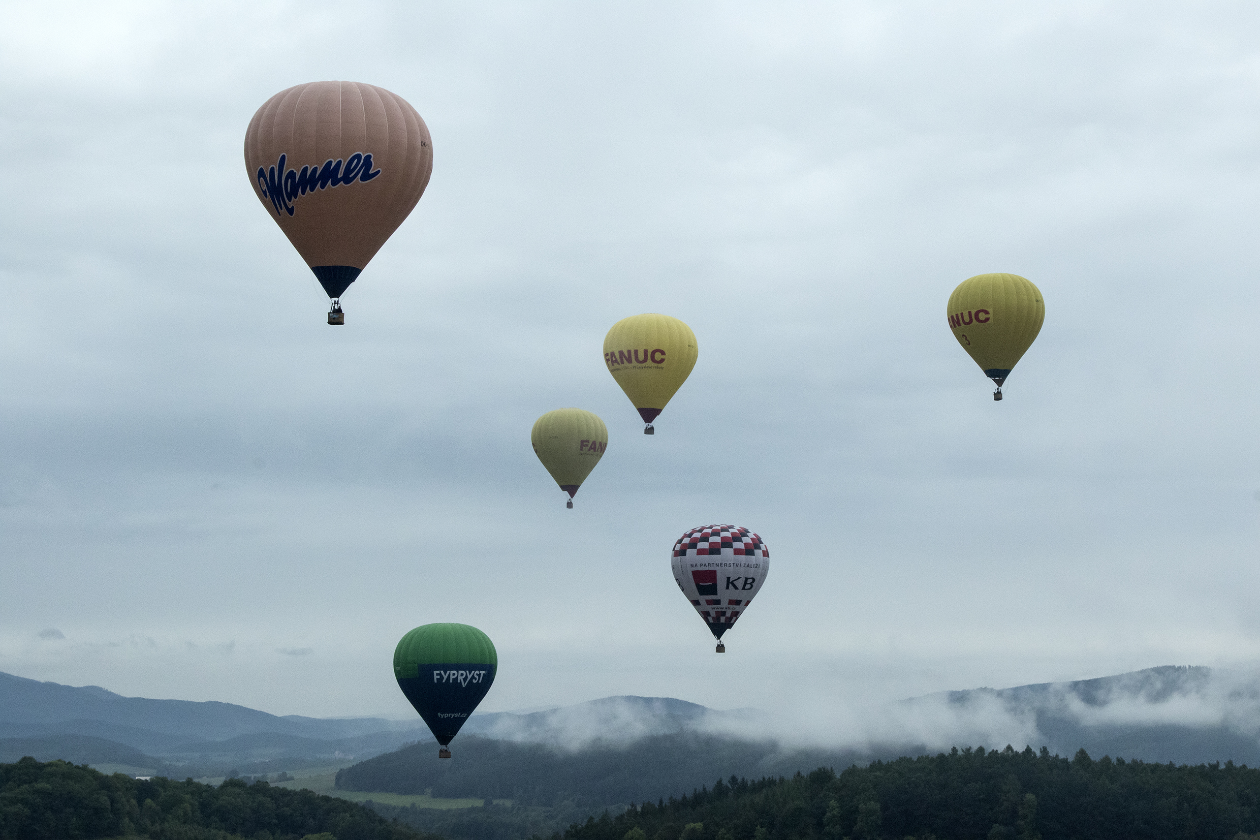 Užijte si jedinečné kouzlo letu balonem 